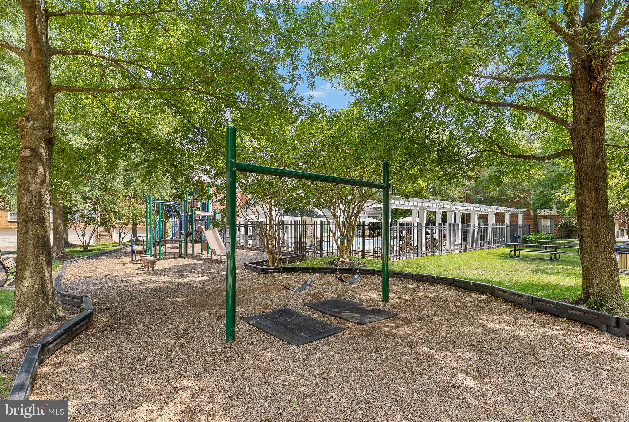 OLD TOWN GREENS - Residential