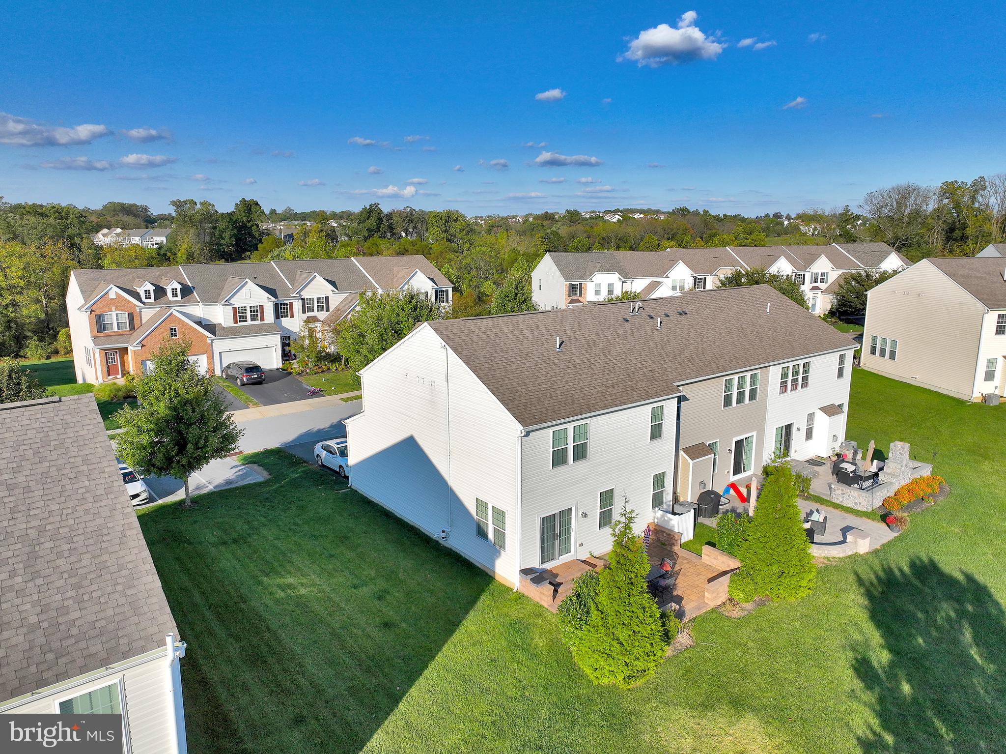 APPLECROSS - Residential Lease