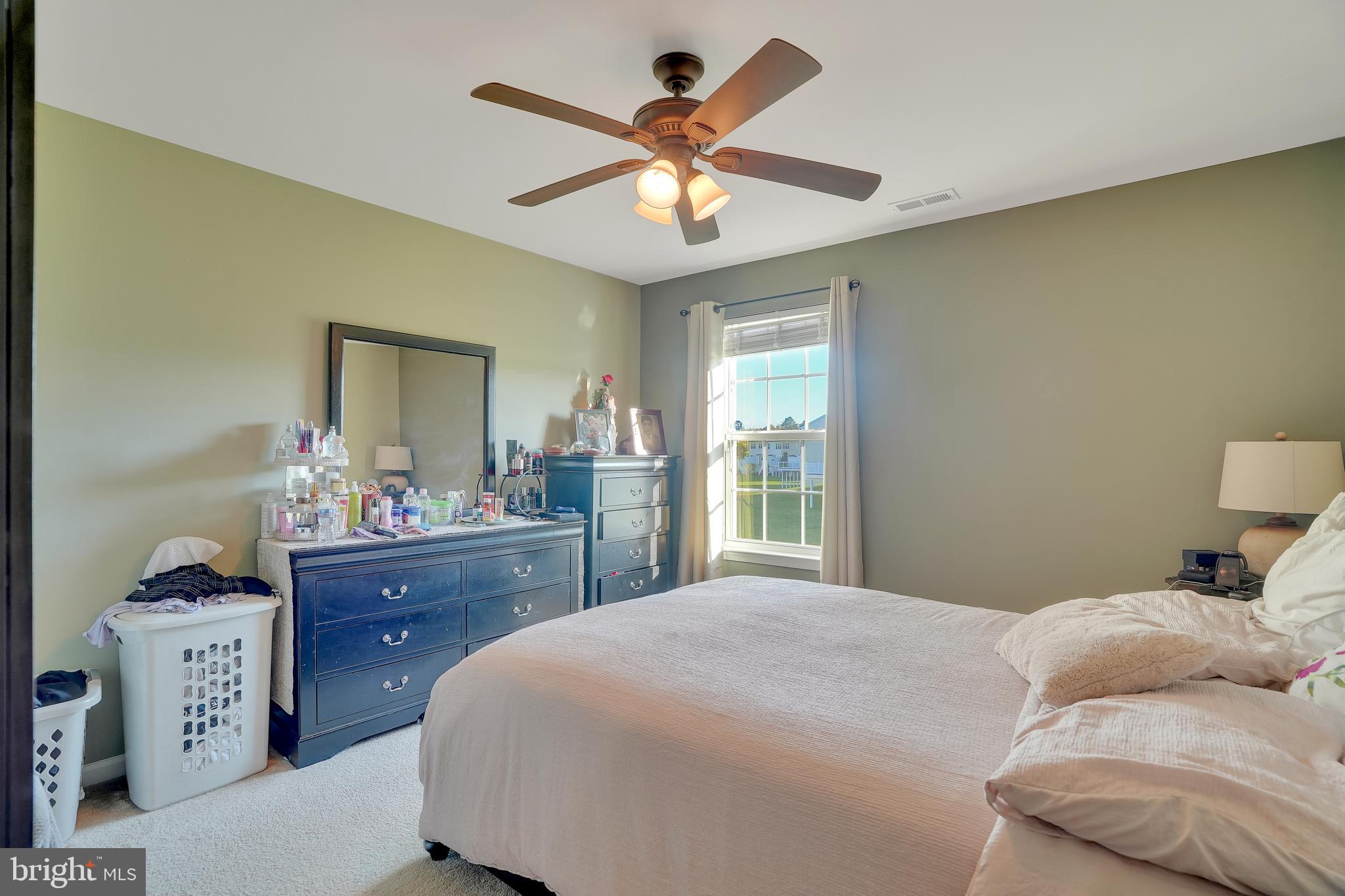 APPLECROSS - Residential Lease