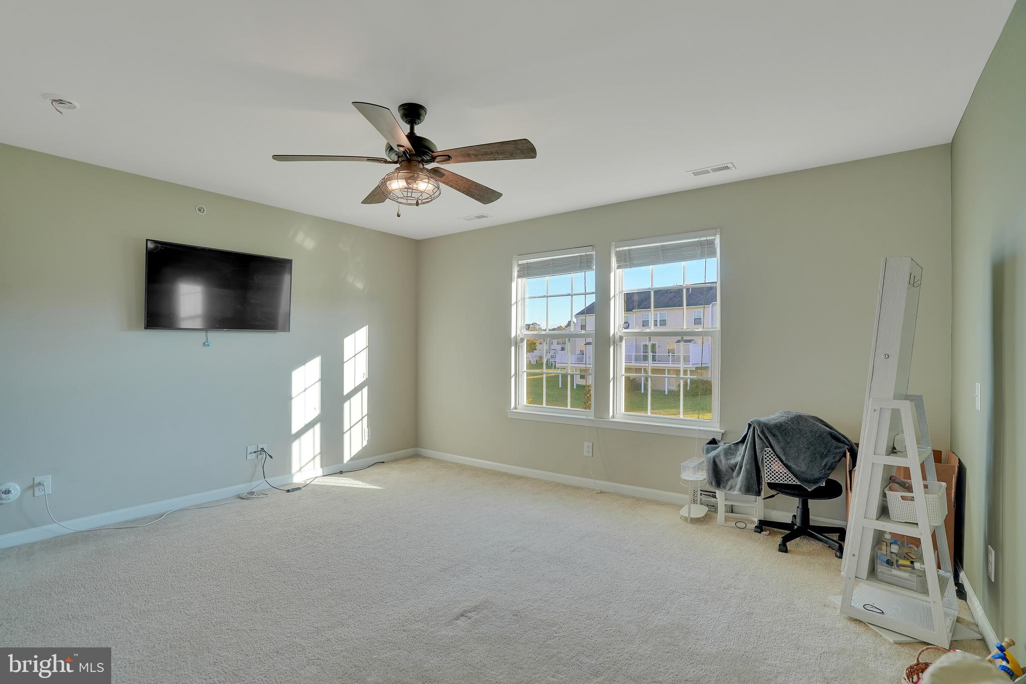 APPLECROSS - Residential Lease