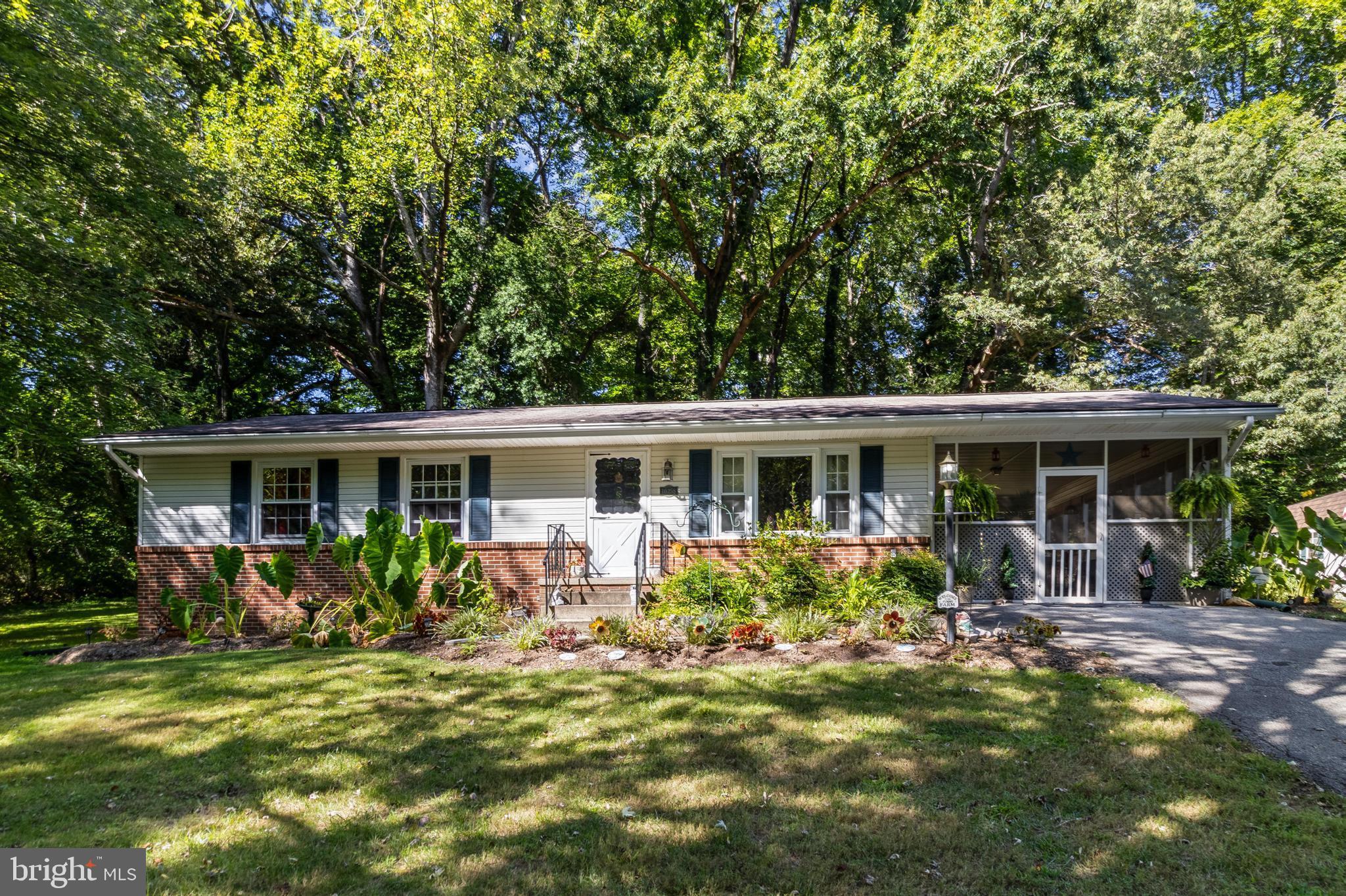 Charming 3-bedroom, 1-bath home situated on a spacious .909-acre lot just outside of the La Plata town limits. This property features an inviting eat-in kitchen, wood floors throughout the living room, hallway, and bedrooms, bathroom and kitchen have vinyl flooring and a roomy screened-in carport perfect for added outdoor enjoyment. Currently tenant-occupied, with renters of 7 years who would like to remain if purchased as an investment property. Home is being sold AS-IS, offering an excellent opportunity for investors or homeowners looking to add their own personal touch.
1116 sq ft Short drive to the conveniences La Plata has to offer. An appraisal was conducted on 08/28/25 and is available for review.