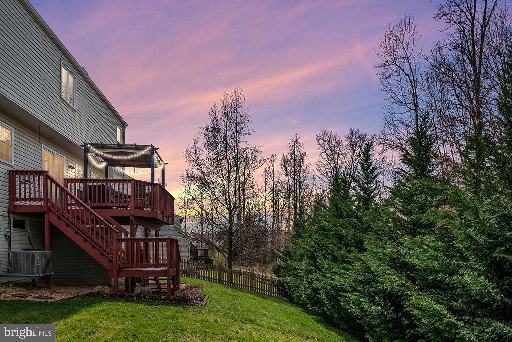 STAFFORD LAKES VILLAGE - Residential