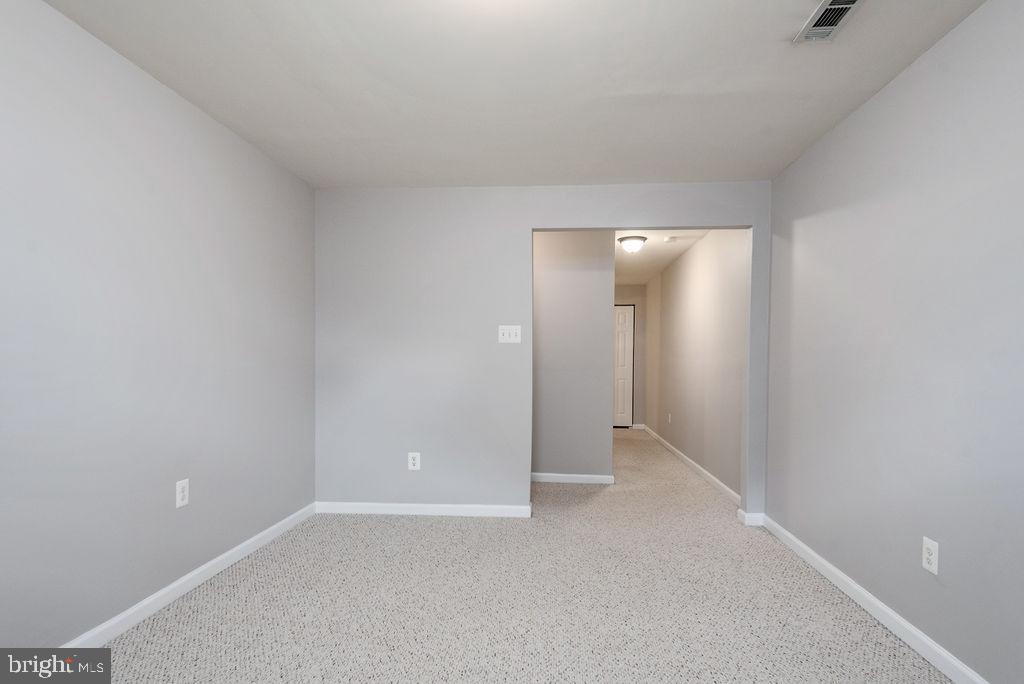 STAFFORD LAKES VILLAGE - Residential