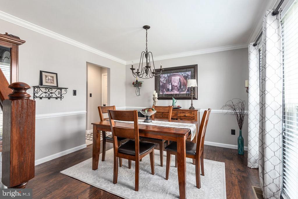 STAFFORD LAKES VILLAGE - Residential