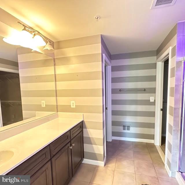 CHESTERFIELD A CONDOMINIUM - Residential Lease