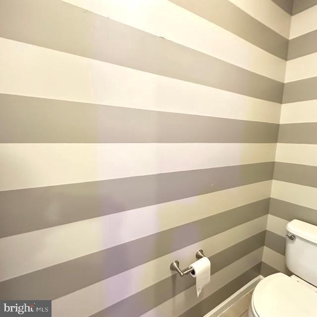 CHESTERFIELD A CONDOMINIUM - Residential Lease