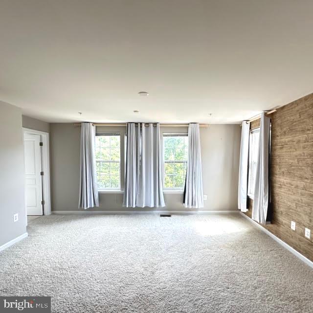 CHESTERFIELD A CONDOMINIUM - Residential Lease