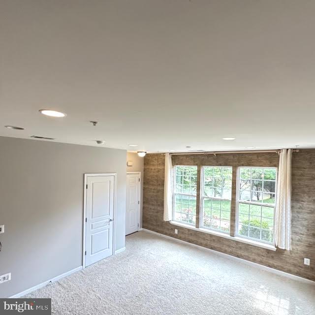 CHESTERFIELD A CONDOMINIUM - Residential Lease