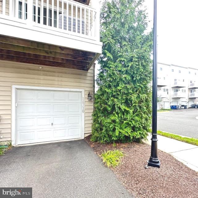 CHESTERFIELD A CONDOMINIUM - Residential Lease