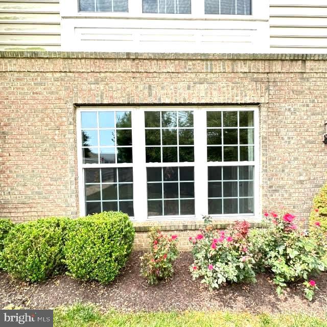 CHESTERFIELD A CONDOMINIUM - Residential Lease