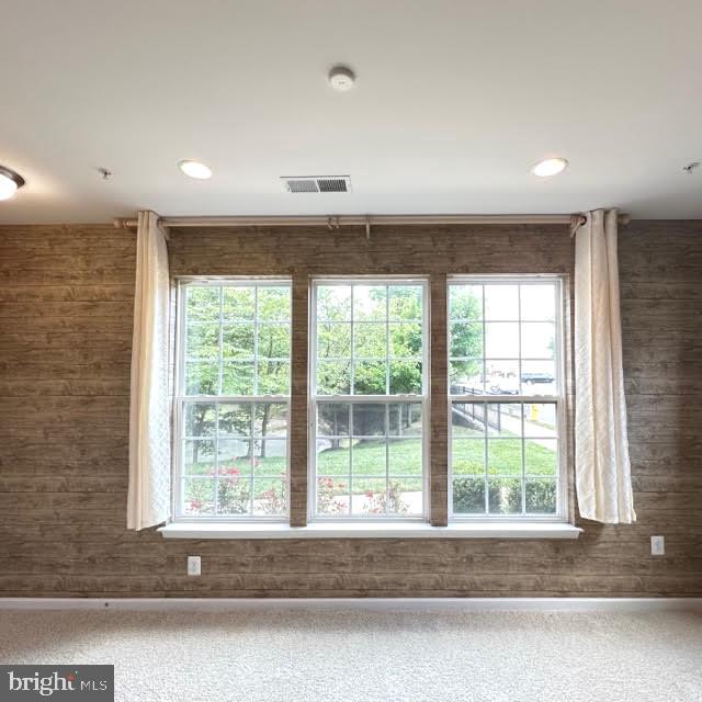 CHESTERFIELD A CONDOMINIUM - Residential Lease