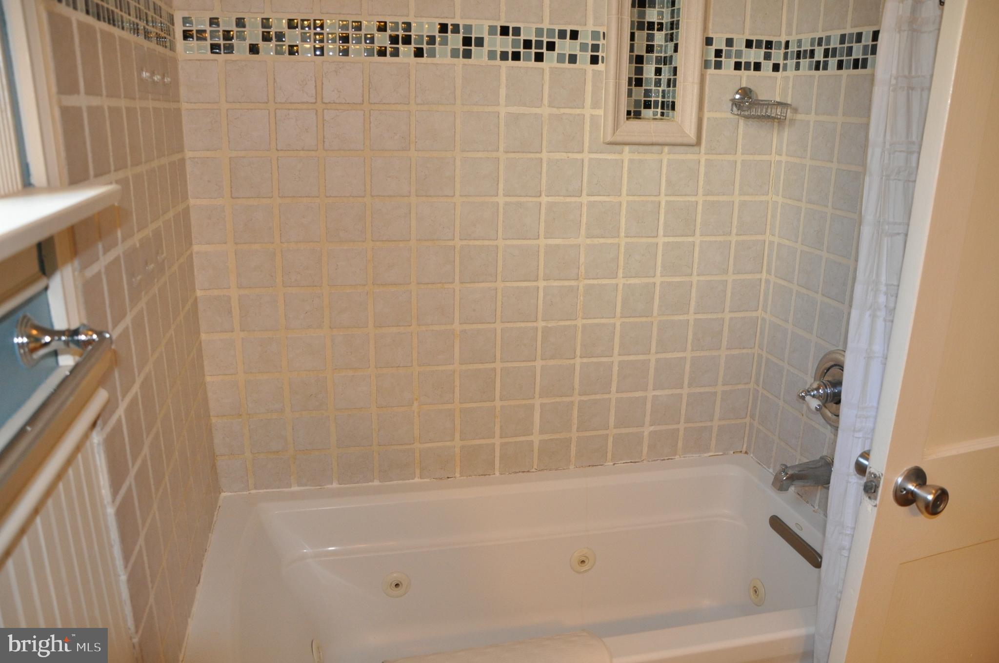 PINES ON THE SEVERN - Residential