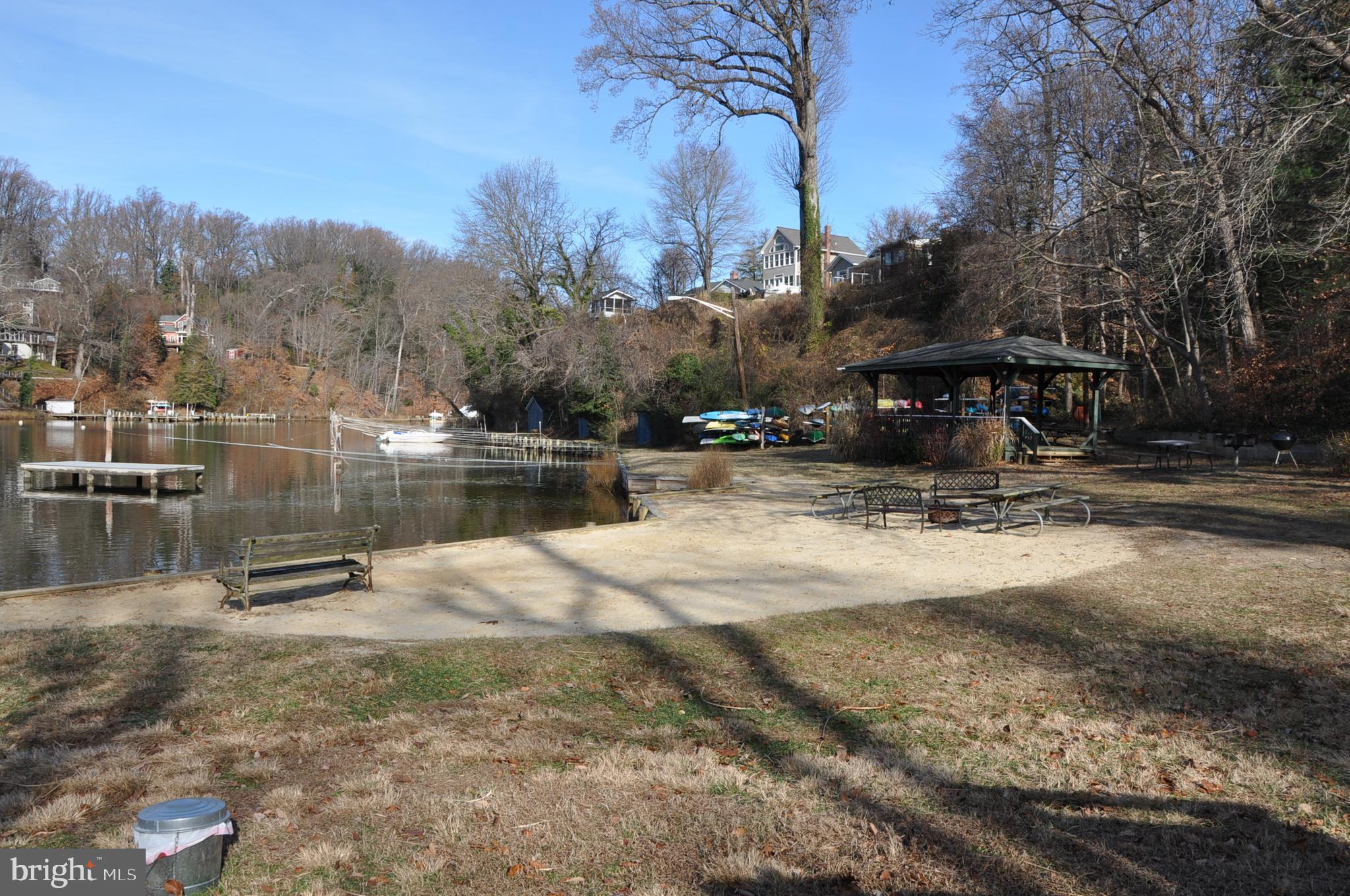 PINES ON THE SEVERN - Residential