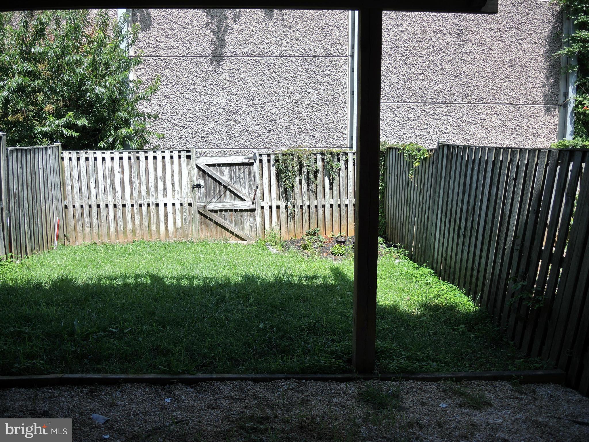 OAK SPRINGS - Residential