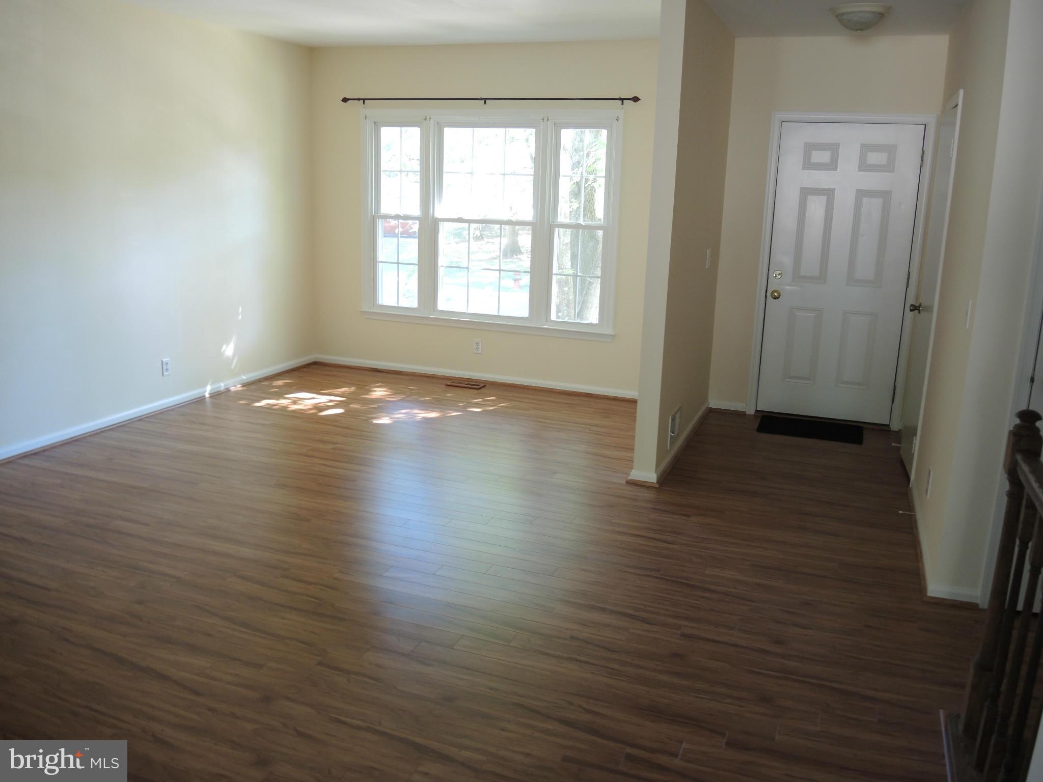 OAK SPRINGS - Residential