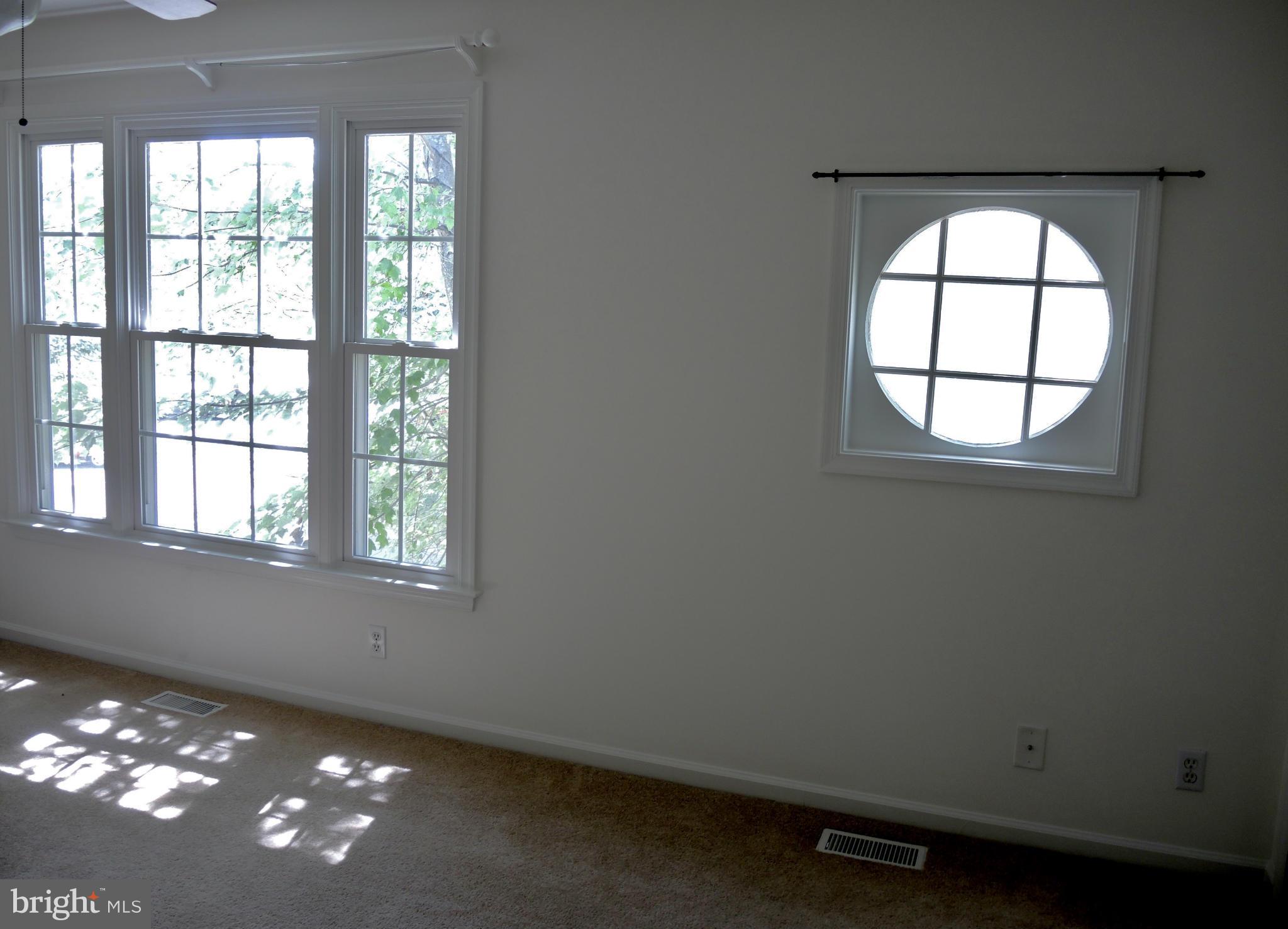 OAK SPRINGS - Residential