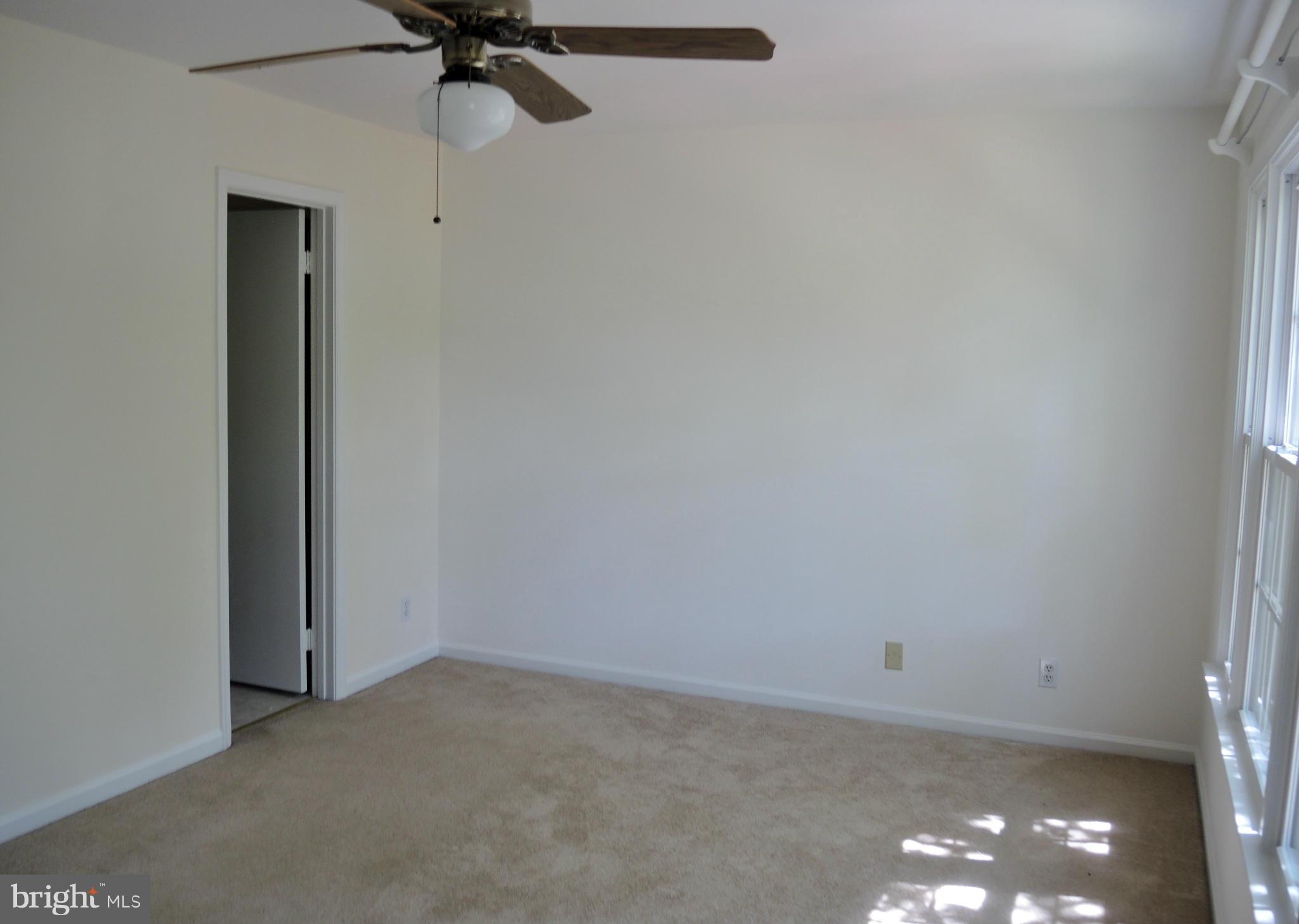 OAK SPRINGS - Residential