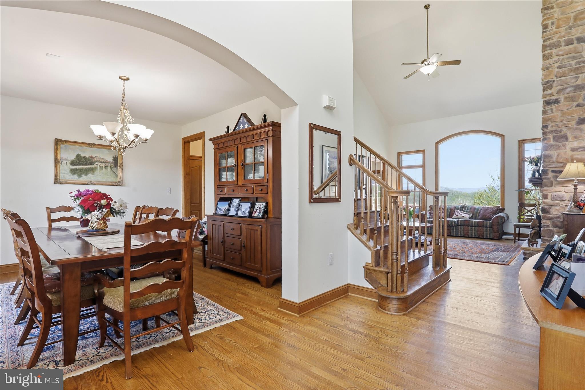 FALCON RIDGE - Residential