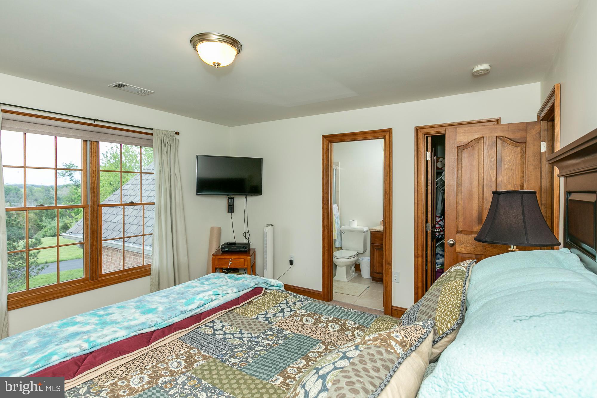 FALCON RIDGE - Residential