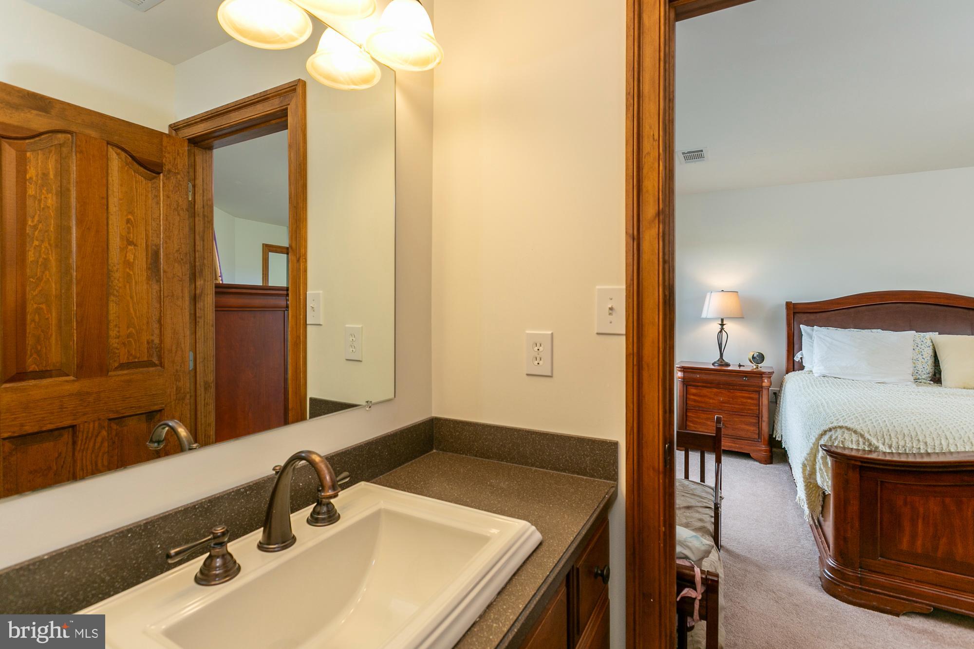 FALCON RIDGE - Residential