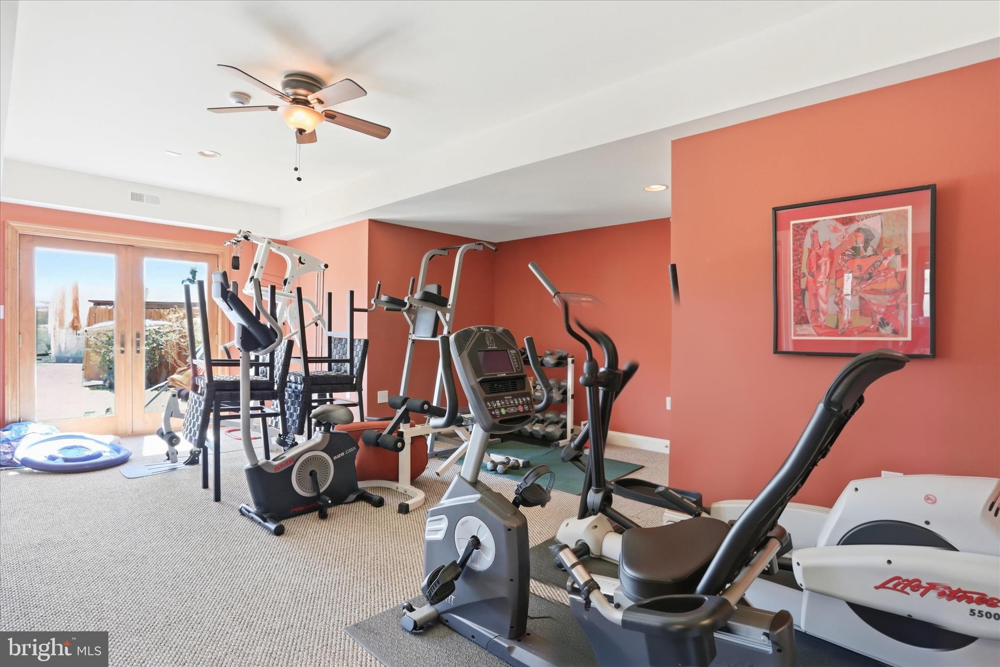 FALCON RIDGE - Residential
