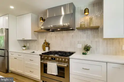 11832 Enid Dr, Potomac, MD 20854 - #: MDMC2237568