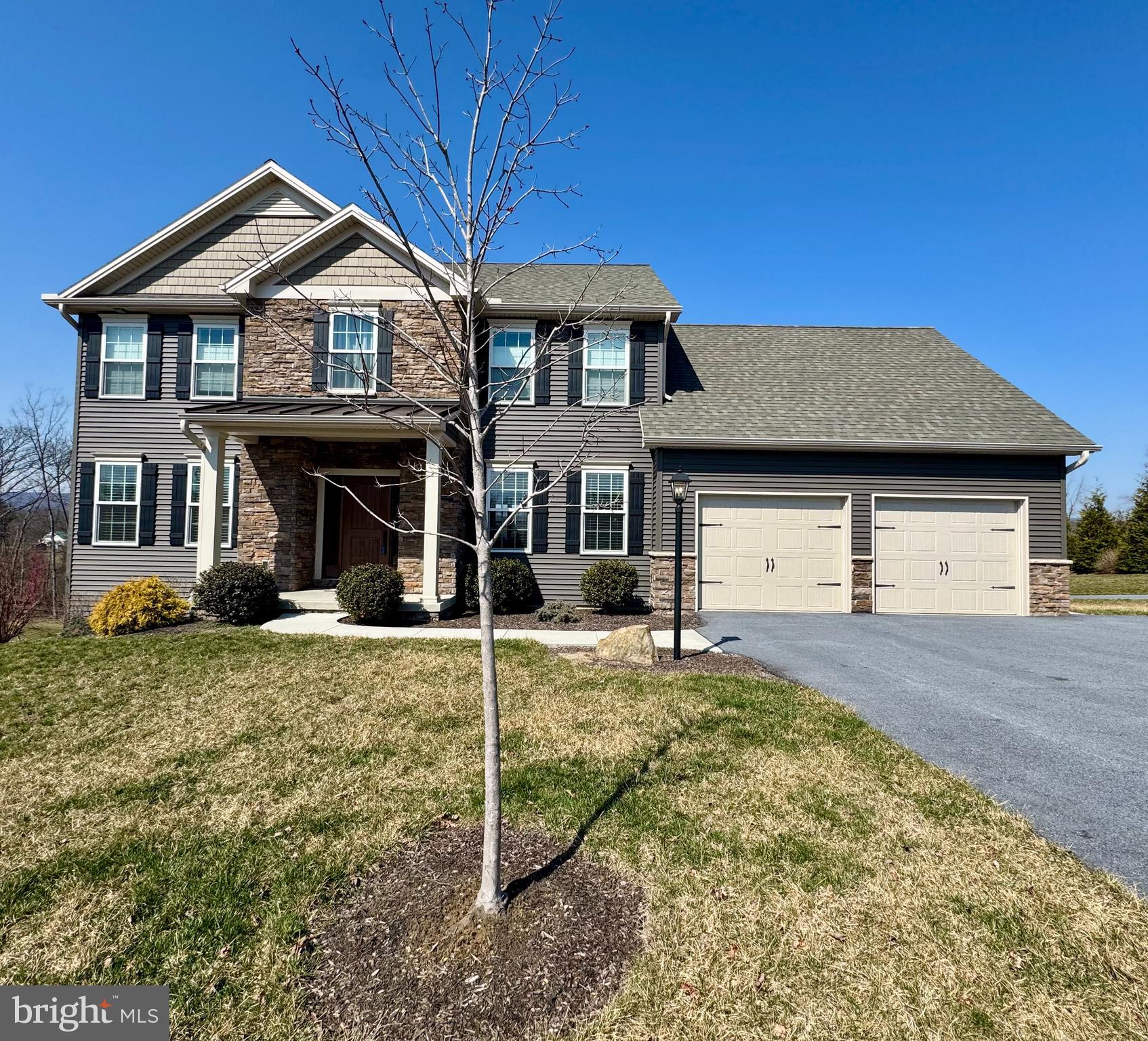 BROOK VIEW - Residential