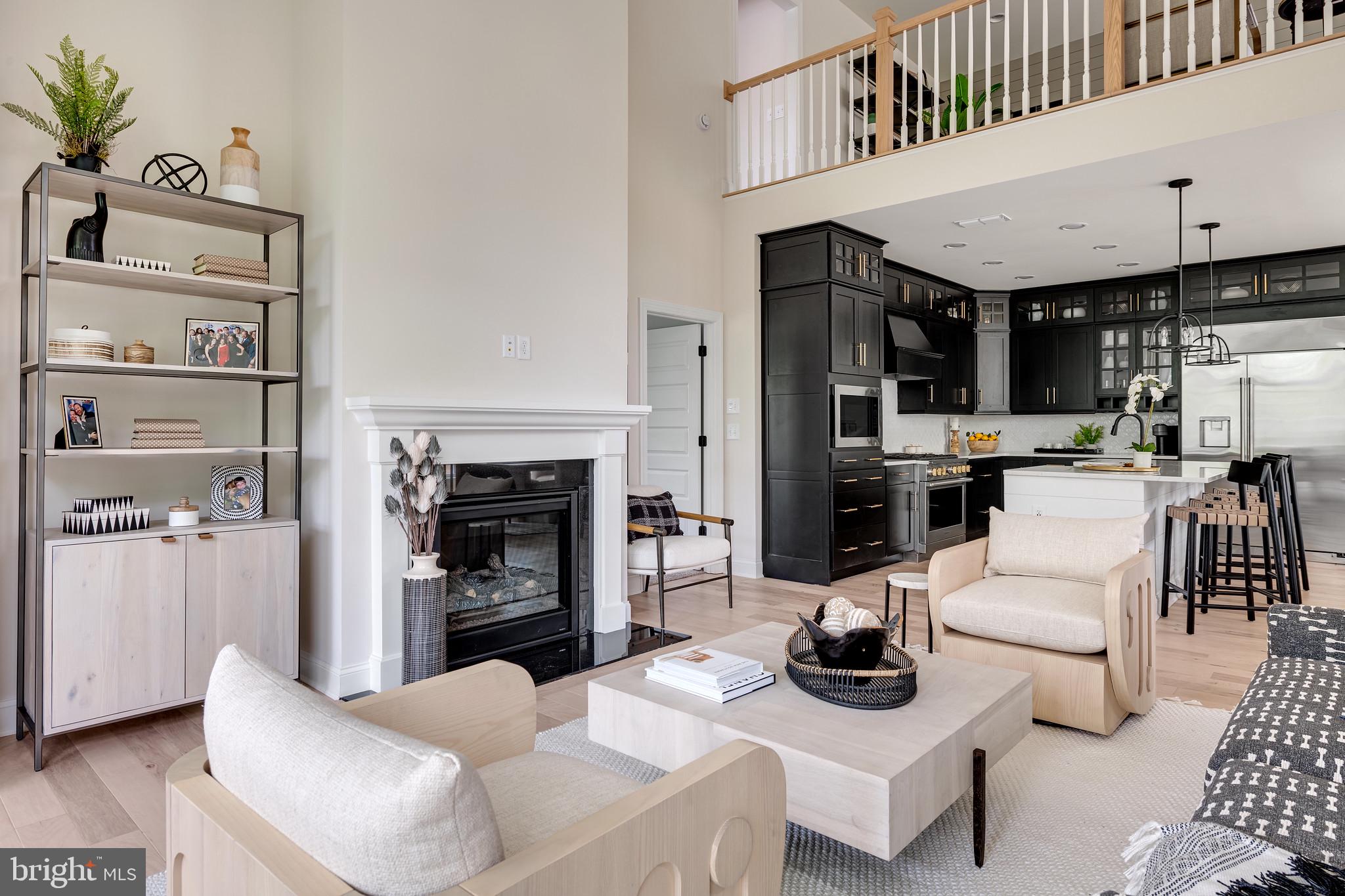 LIGHTSHIP COVE - Residential