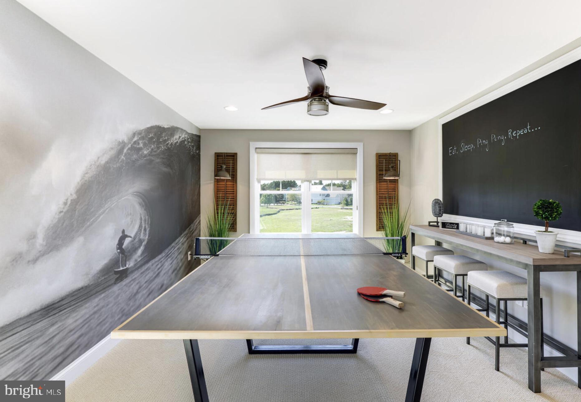 LIGHTSHIP COVE - Residential