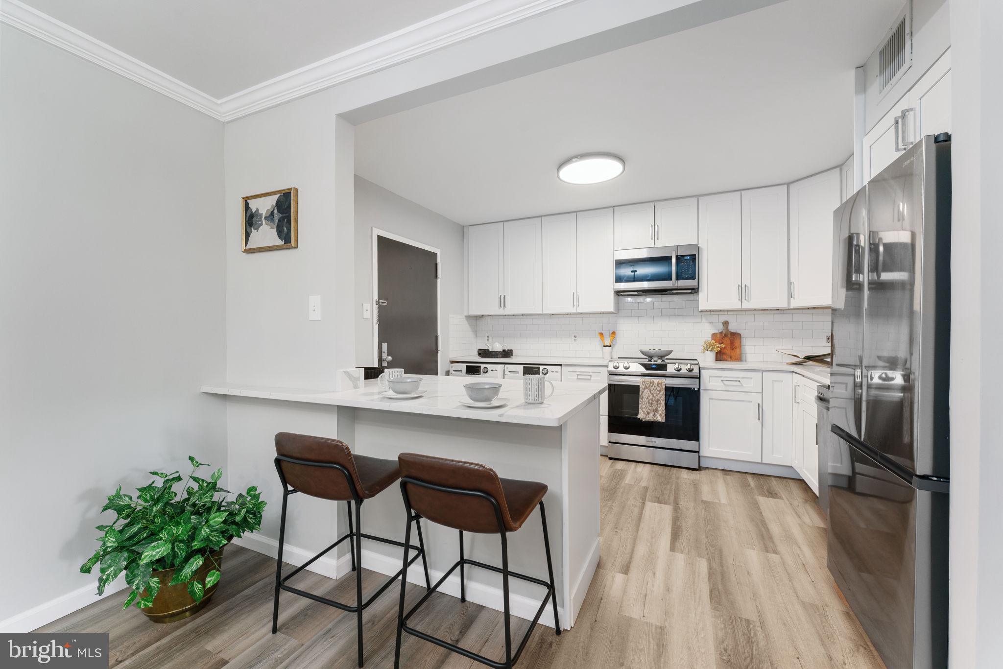 REGENCY AT MCLEAN - Residential