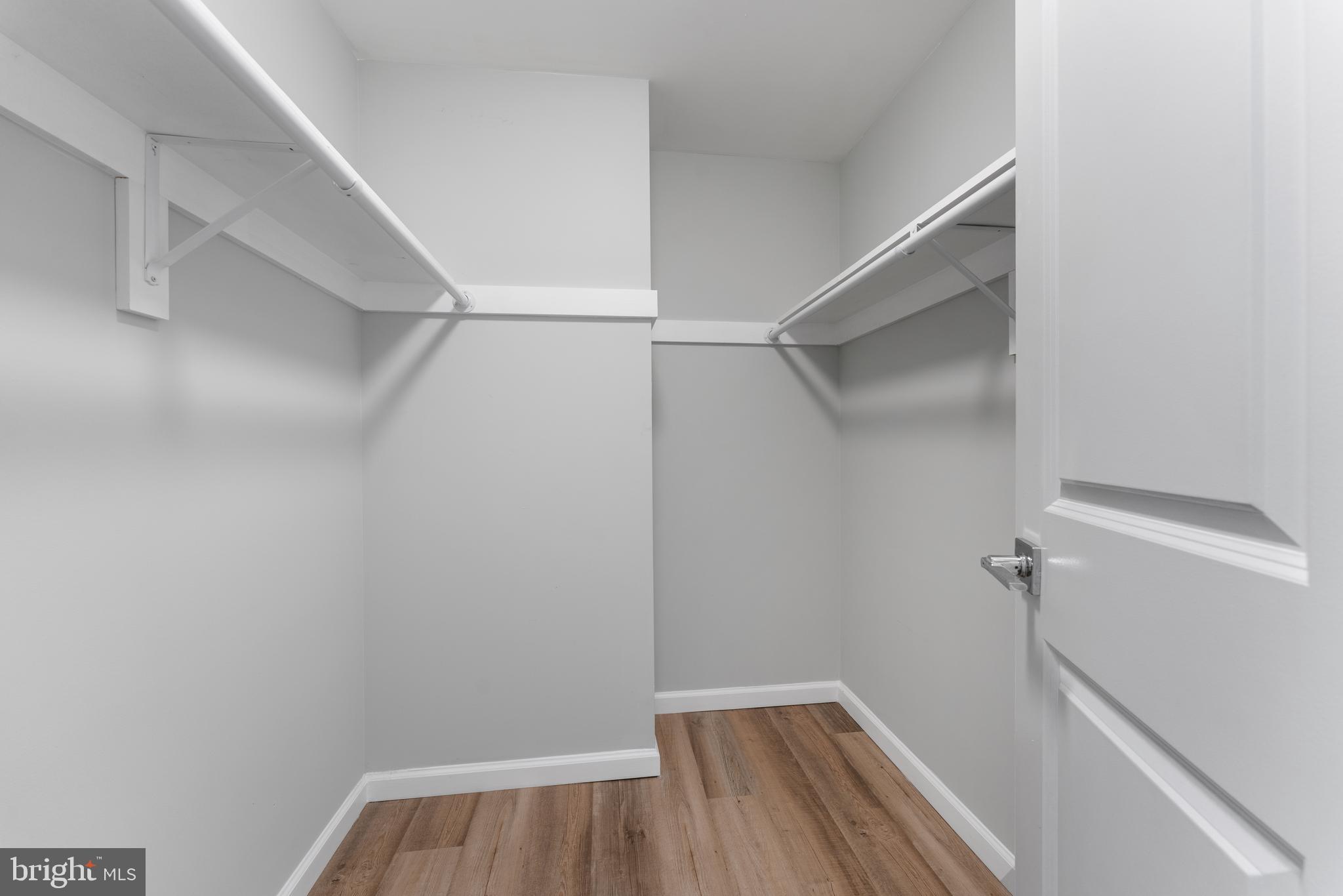 REGENCY AT MCLEAN - Residential