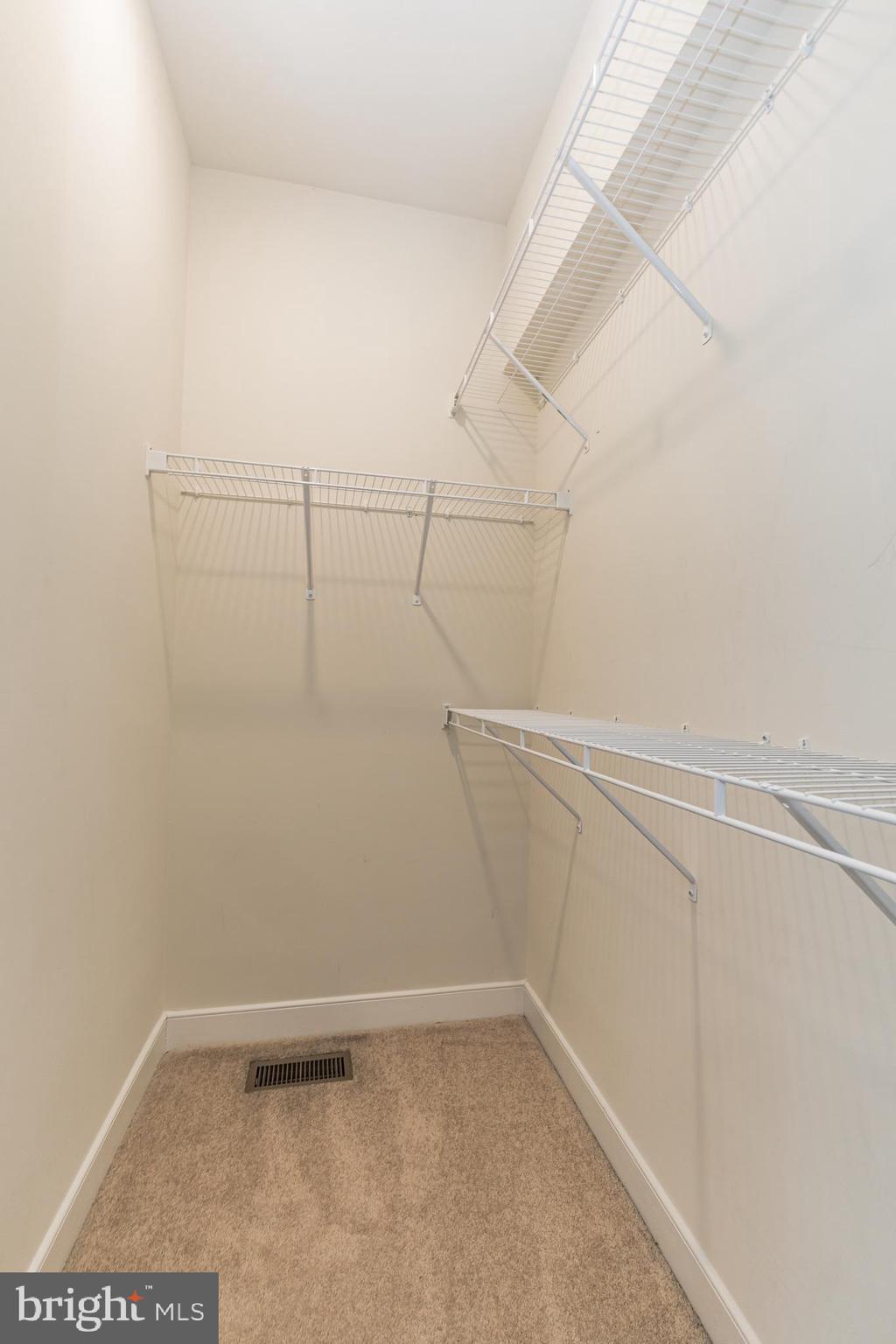 METROPARK AT ARROWBROOK - Residential Lease