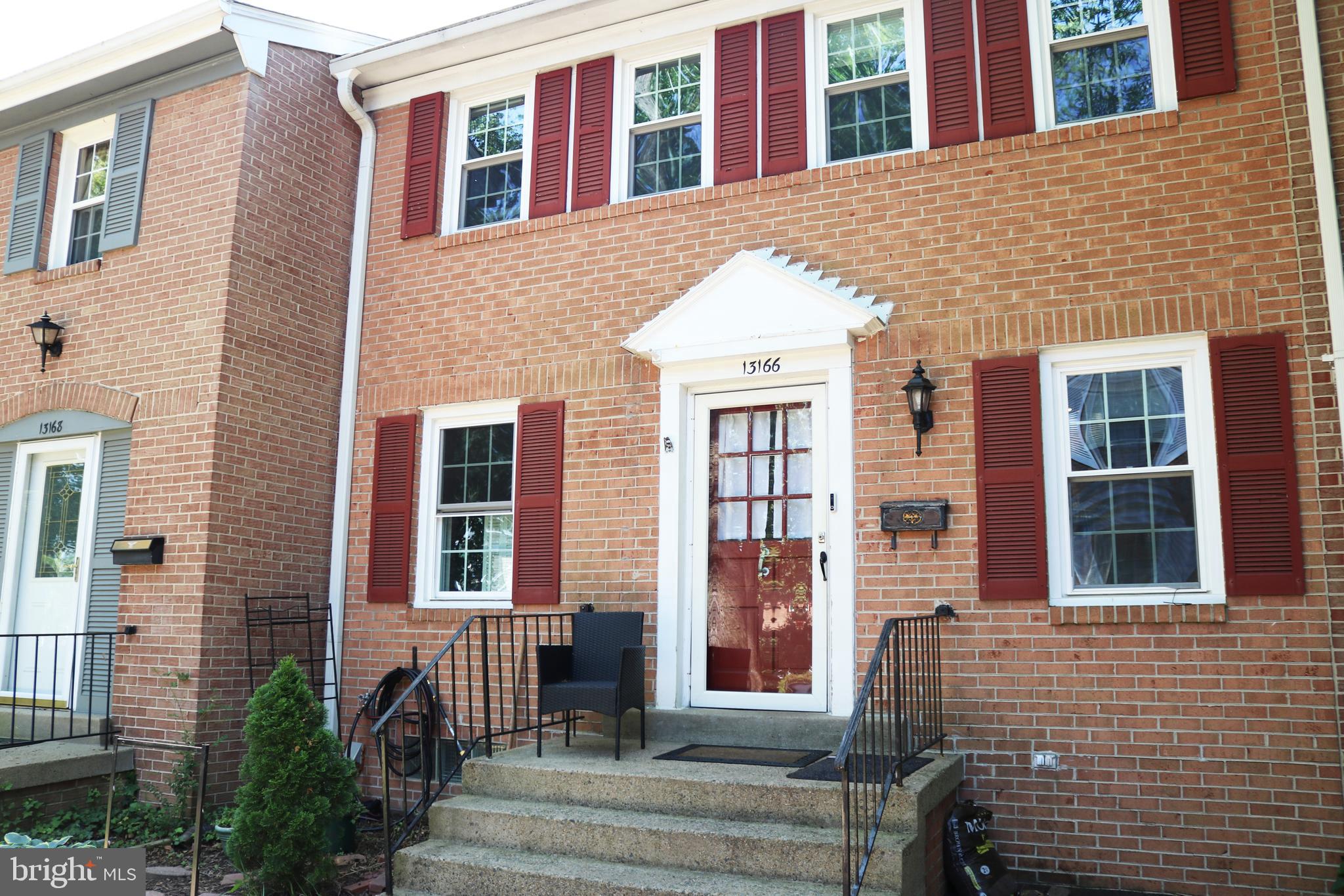 GREENWICH - Residential