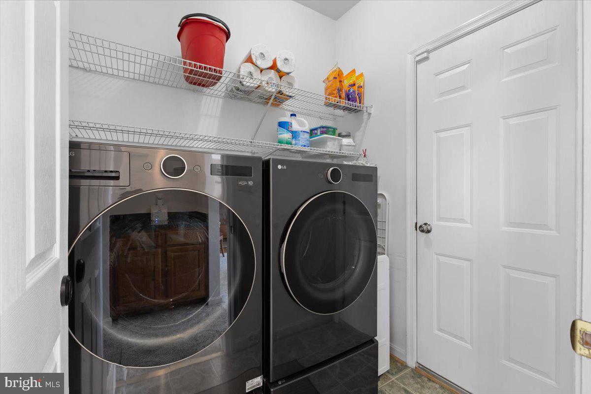 PATUXENT RIDING - Residential