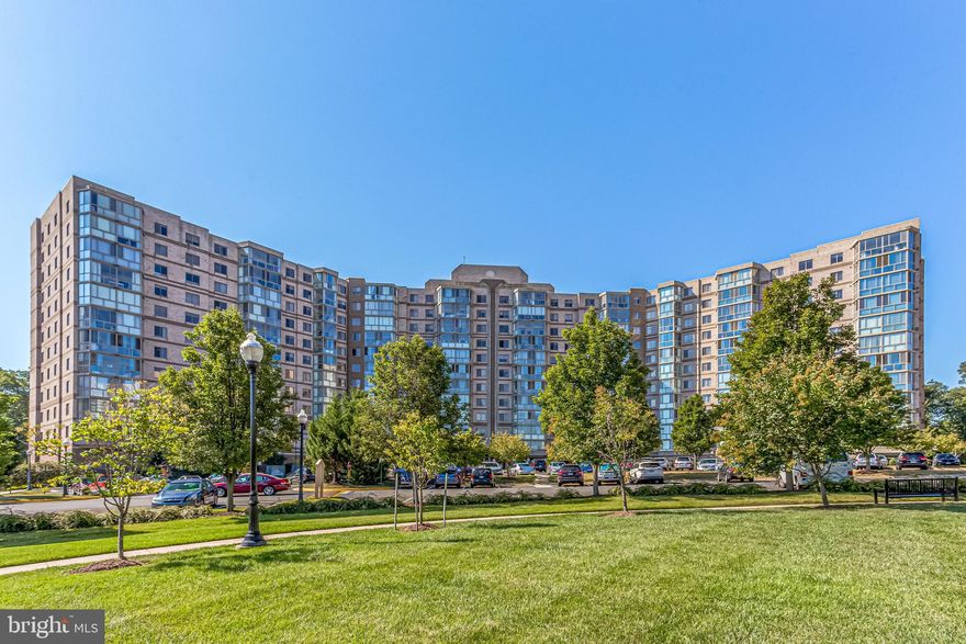 Welcome home to this charming condo in Potomac Ridge in Lansdowne Woods!   Gorgeous Potomac River views await you offering amazing sunrises.  Each day is a new work of art outside of your windows!  This lovely condo has brand new carpet to compliment the varying popular gray colored walls.  Nice sized kitchen for the chef to work in with a counter height bar for guests or family to chat with while you cook or bake!   Generous lengthy granite countertops with lots of cabinet storage.  Two closets to your left as you walk in for coats or storage.  The laundry area with a stack washer and dryer also features additional shelves perfect for extra small kitchen appliances.  The guest bedroom also has lovely water views and access to the balcony.  A sparkling bathroom awaits your guests with a tub.  The spacious master bedroom has a large walk in closet and a secondary closet.  The master bathroom has both a walk in shower with a glass door and a separate shower/tub.  The master bedroom also walks out to the balcony!  The balcony may become your favorite room of the condo with lots of space for seating, plants, extra shelves or a small table!  The living room is perfect for gatherings and watching tv.  This unit is not far from the elevators. Lansdowne Woods offers lots of amenities such as a security gate, secured condo buildings, a gorgeous indoor pool in the newly renovated clubhouse, a gym, billiard room, auditorium, a library, art room, wood working shop, a ceramic shop, a rooftop tennis court (pickle ball, anyone?), beautiful meandering paths throughout the community, garden plots and more!  Minutes from shopping, main roads, Historic Town of Leesburg and 25 minutes from Dulles Airport.  It's also next door to the beautiful Lansdowne Resort and Spa and the Lansdowne Golf Course.   There are ample clubs to join or volunteer with in Lansdowne Woods!  Book clubs, gardening clubs, environmental clubs, walking clubs, knitting and much, much more.  Lansdowne Woods is truly a wonderful community to live at for the Active Adult!
