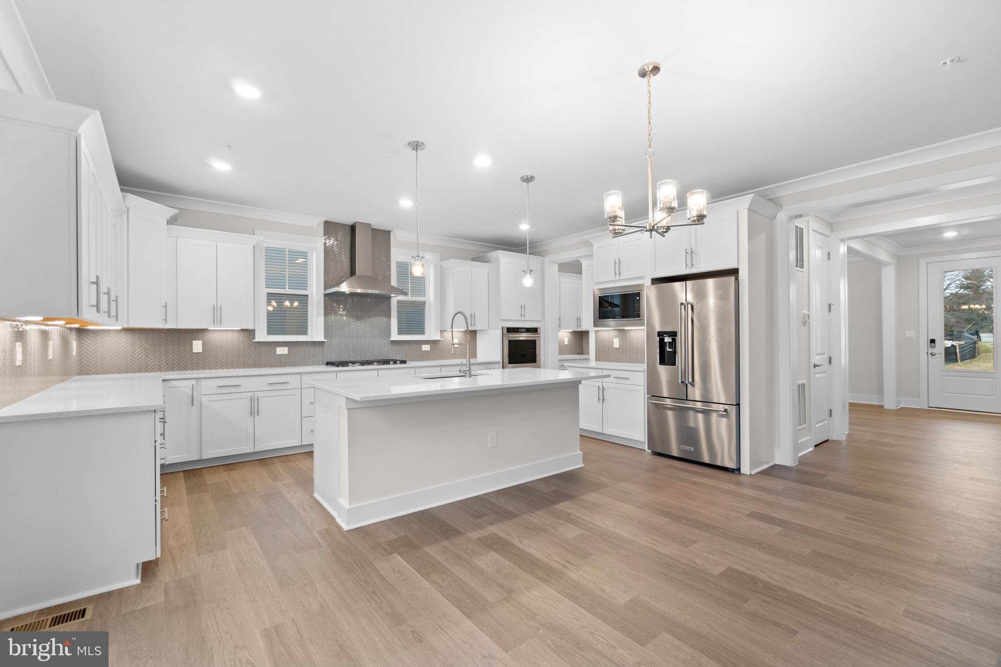 GOSHEN HUNT ESTATES - Residential