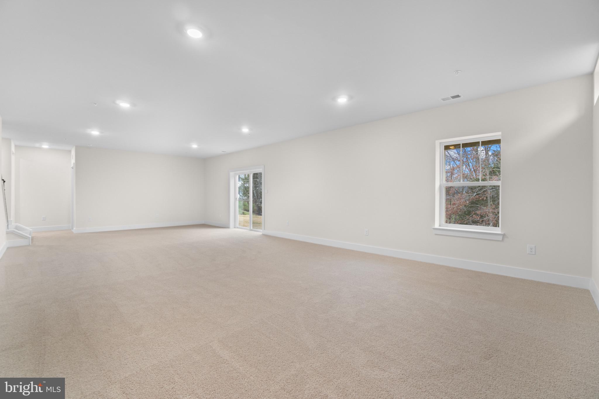 GOSHEN HUNT ESTATES - Residential