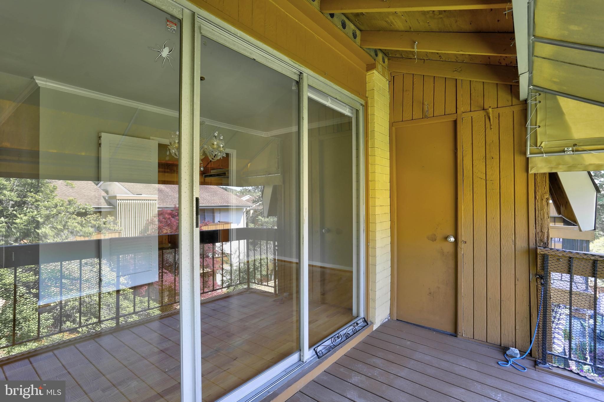 CROSS KEYS - Residential