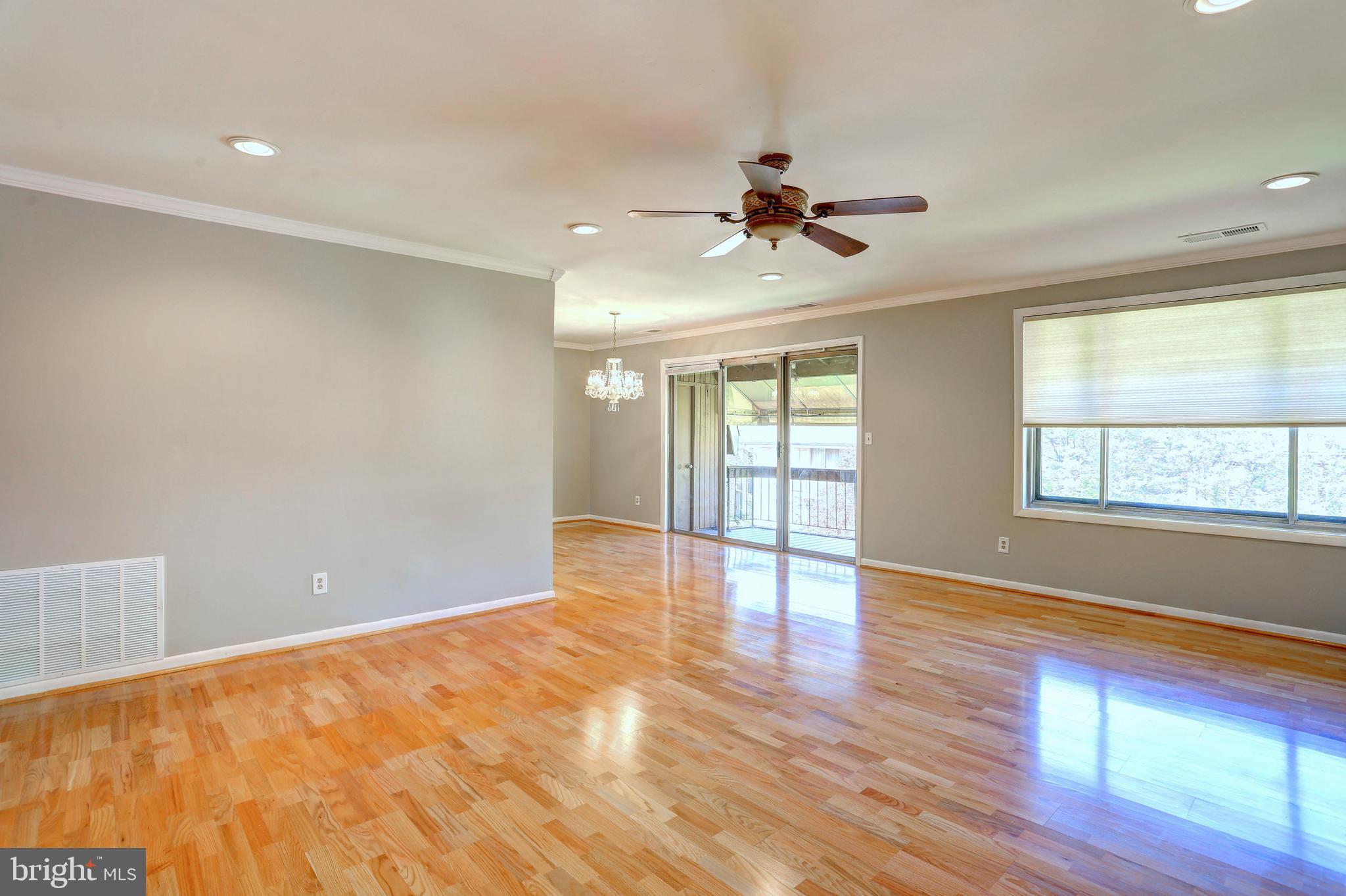 CROSS KEYS - Residential
