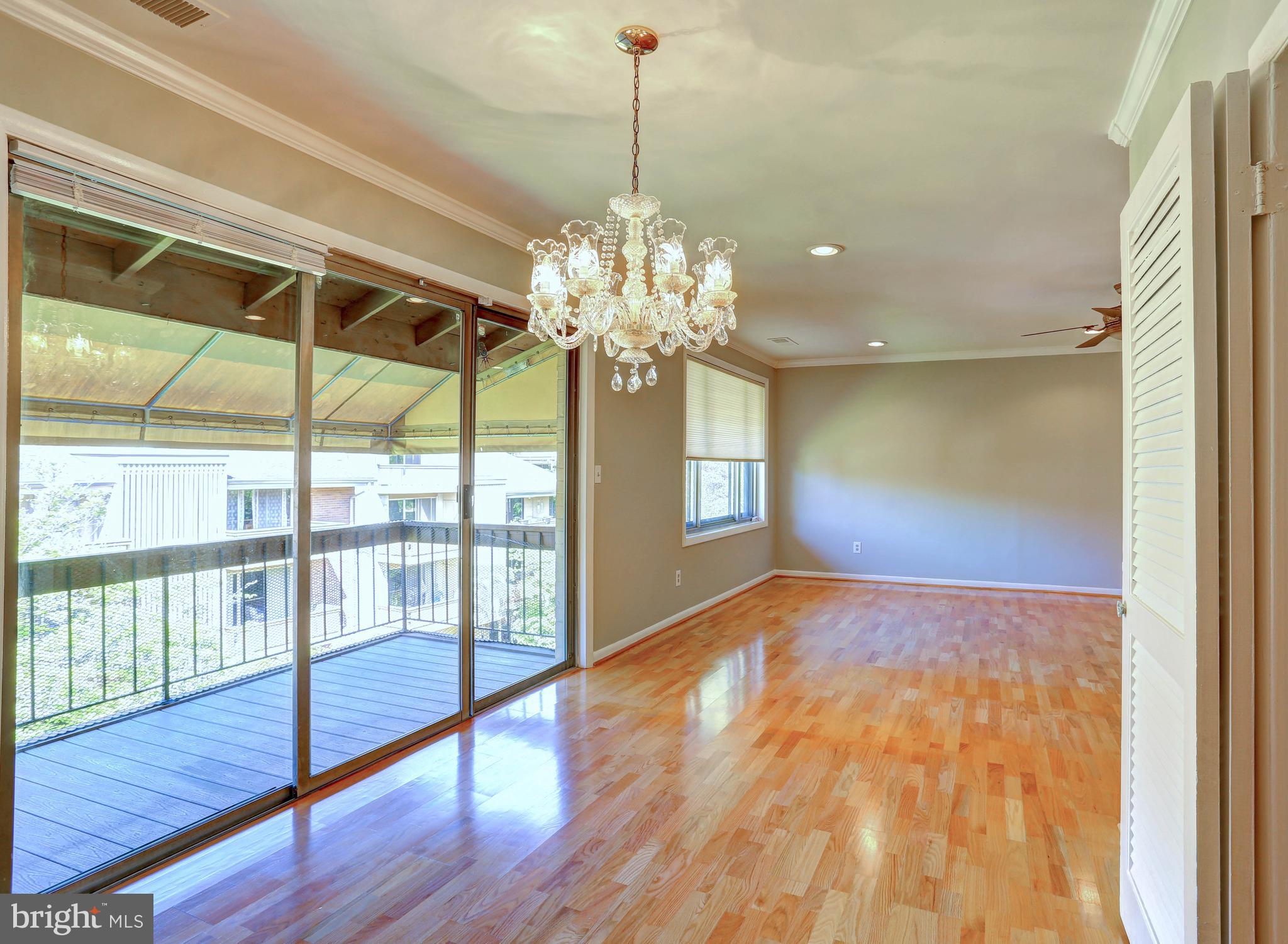 CROSS KEYS - Residential