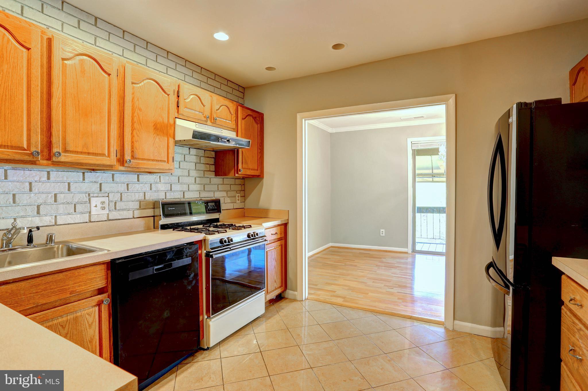 CROSS KEYS - Residential