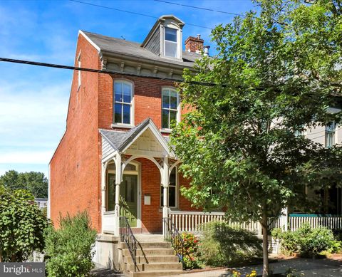 Photo of 228 N Mary Street, LANCASTER, PA 17603 (MLS # PALA2076222)