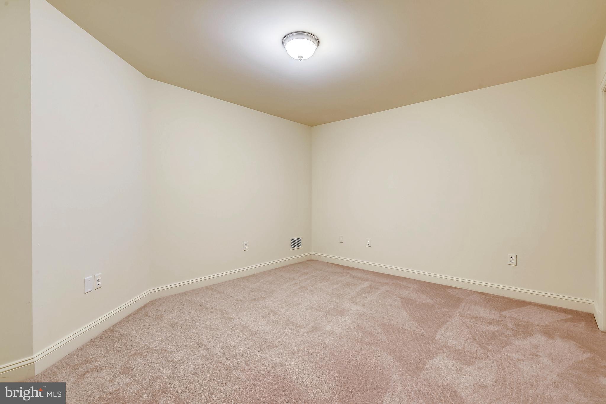 TRINITY FARMS - Residential