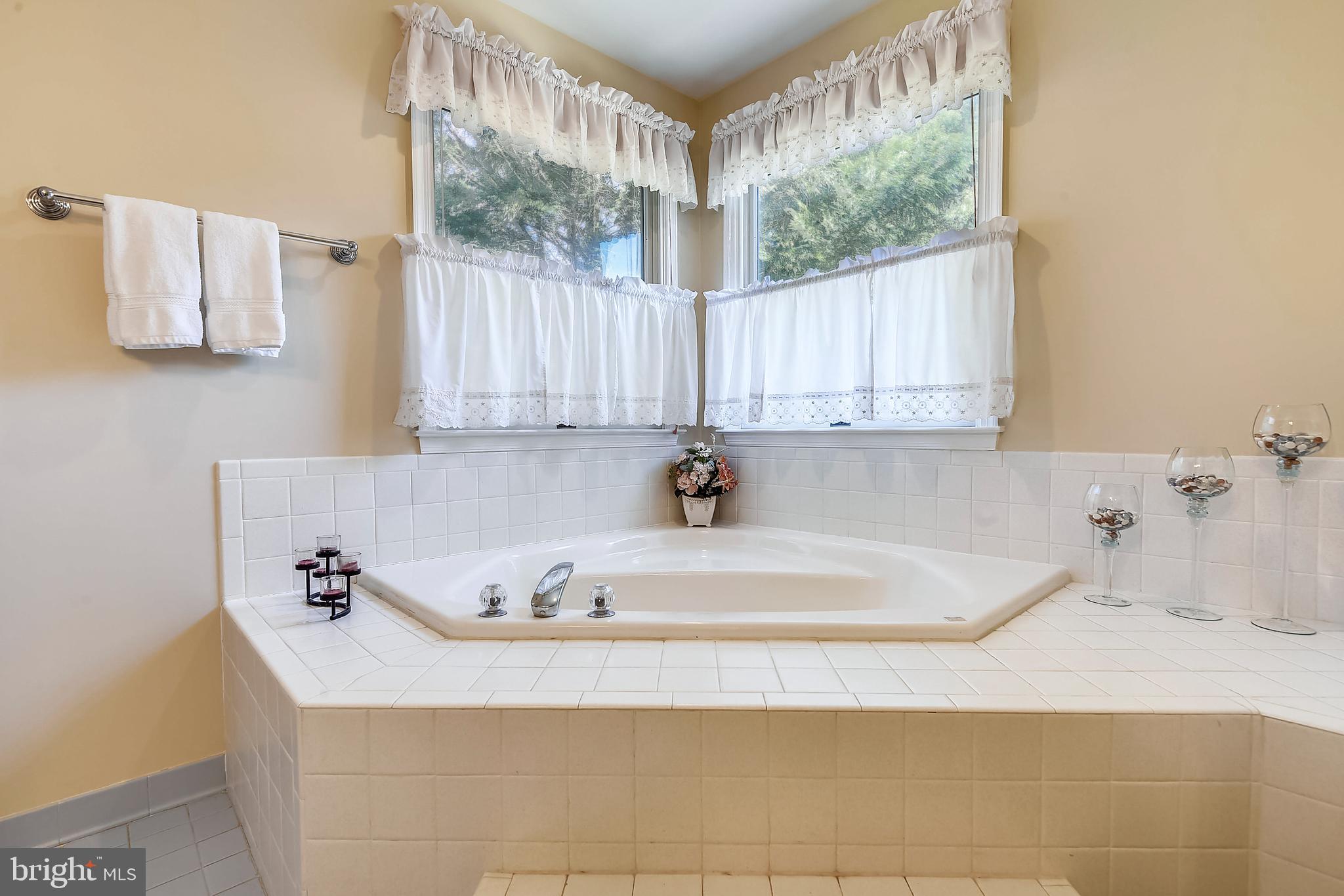 TRINITY FARMS - Residential