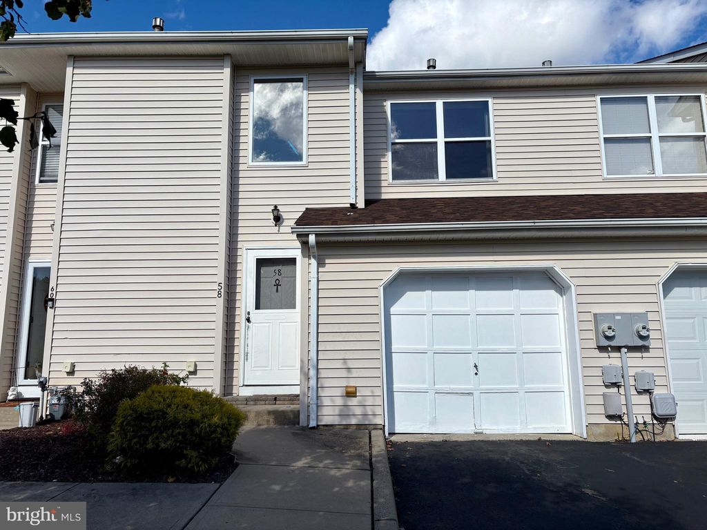 Photo of 58 Vincent Court, TUCKERTON, NJ 08087 (MLS # NJOC2038790)