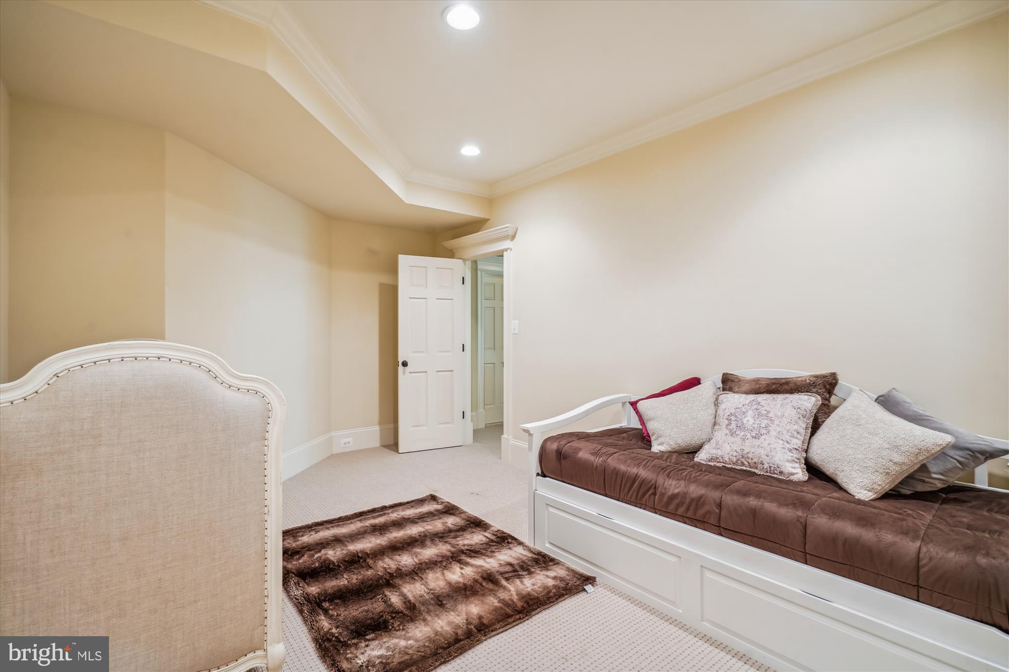 LANGLEY RIDGE - Residential