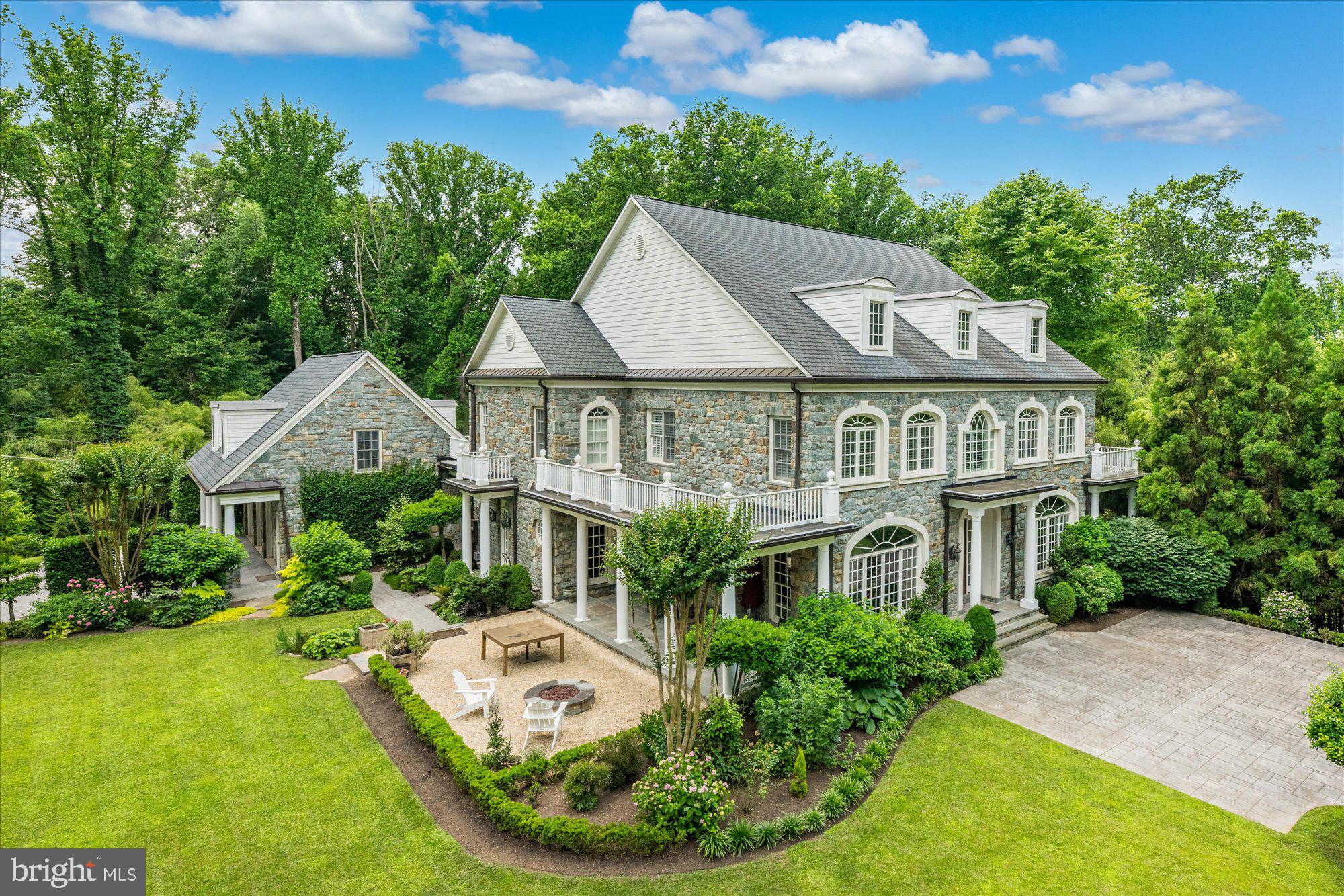 LANGLEY RIDGE - Residential