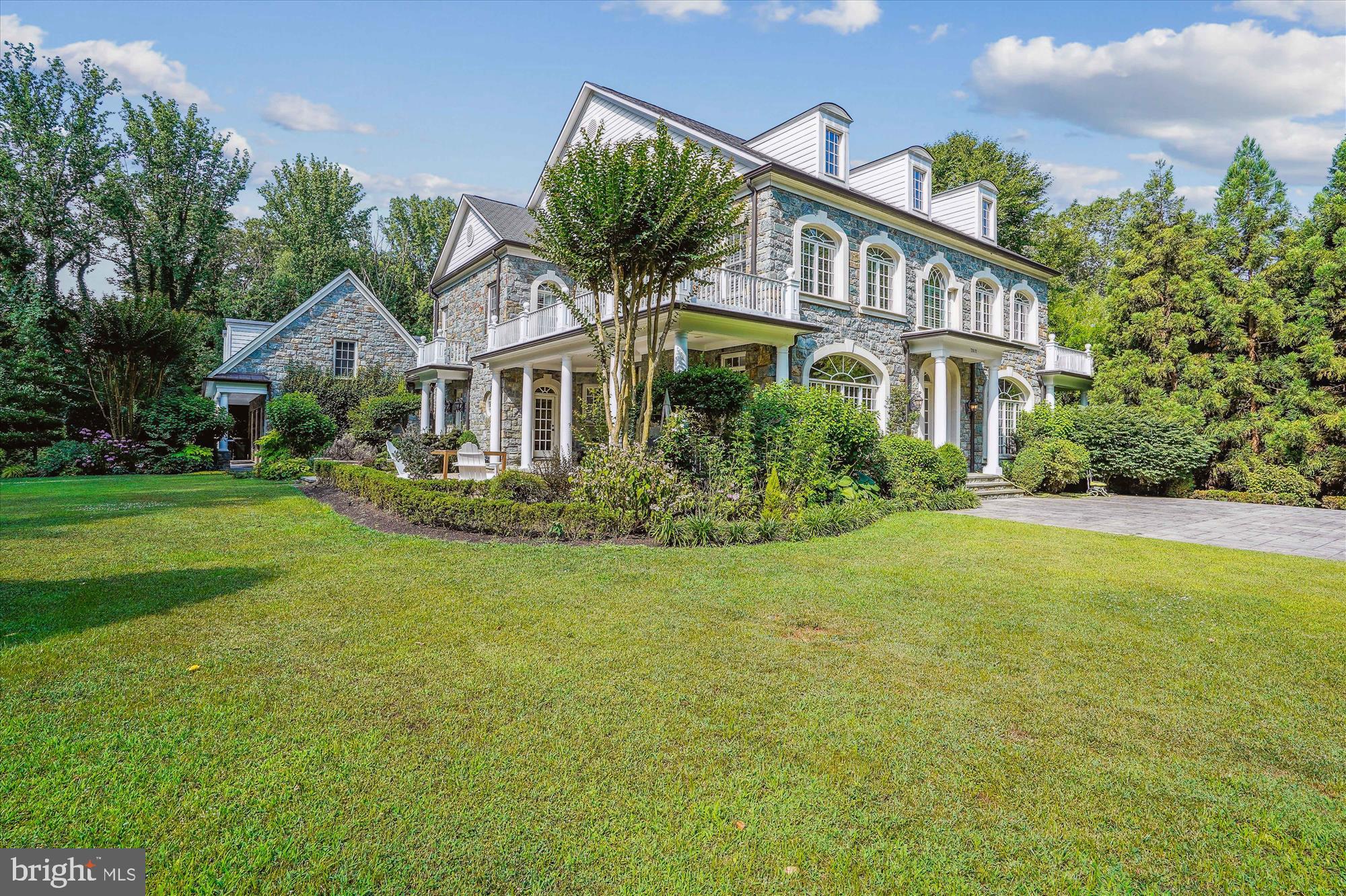 LANGLEY RIDGE - Residential