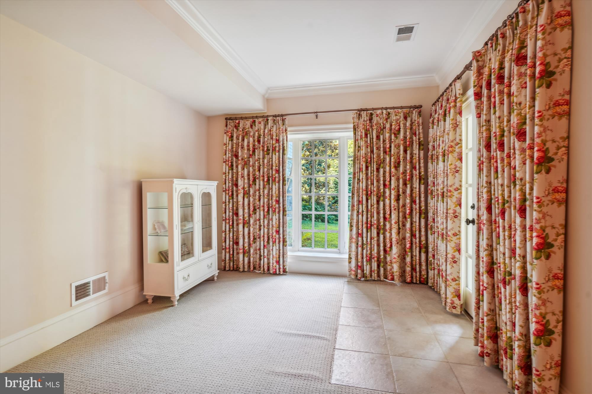 LANGLEY RIDGE - Residential