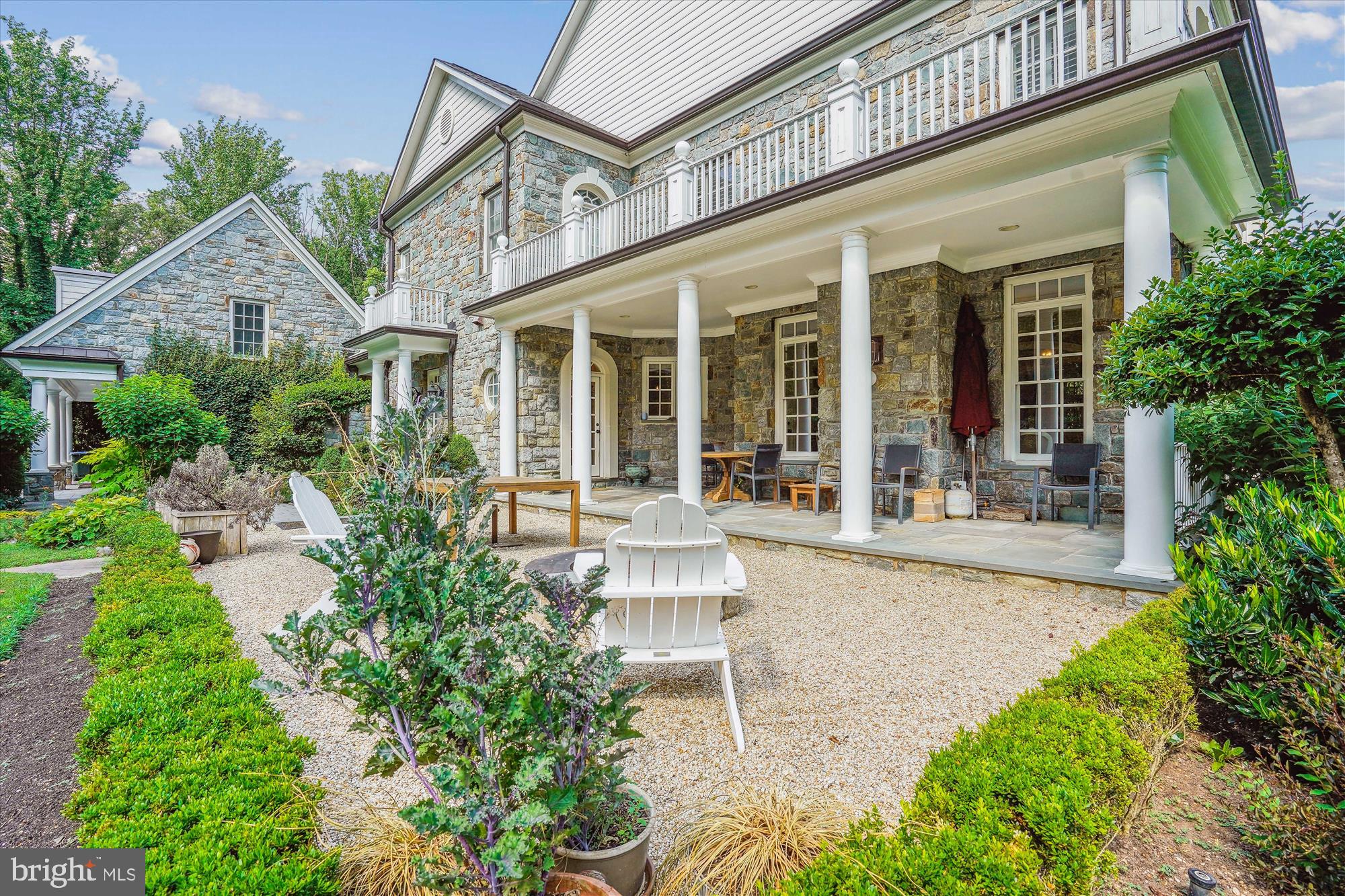 LANGLEY RIDGE - Residential